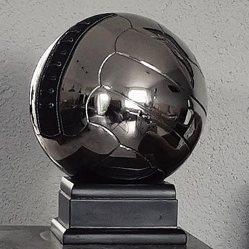 Beeld: Voetbal en/of Tennis - Bokaal - Trofee  (nieuw), Antiek en Kunst, Kunst | Beelden en Houtsnijwerken