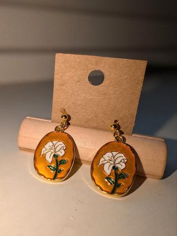 Gouden bloem oorbellen oranje | handgemaakt | nieuw! beschikbaar voor biedingen