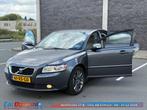 Volvo S40 1.8 Edition II // CarPlay // DashCam // Leer // Tr, Auto's, Volvo, Voorwielaandrijving, 65 €/maand, 125 pk, Gebruikt