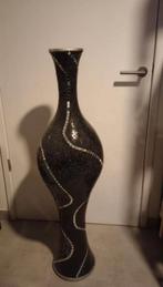 Verkoop Decoratieve vaas 120 cm hoog

Prijs 20
Interess, Ophalen, Overige kleuren, 75 cm of meer, Glas