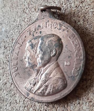 penning Koningin Juliana en Bernhard (lot 2)  beschikbaar voor biedingen