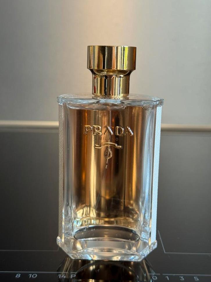 Prada la femme 100ml eau de parfum, Sieraden, Tassen en Uiterlijk, Uiterlijk | Parfum, Nieuw, Ophalen of Verzenden