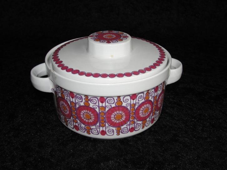 Dekschaal van Figgjo Fajans Norway Barcarole Ceramics by Tur, Huis en Inrichting, Keuken | Servies, Gebruikt, Schaal of Schalen