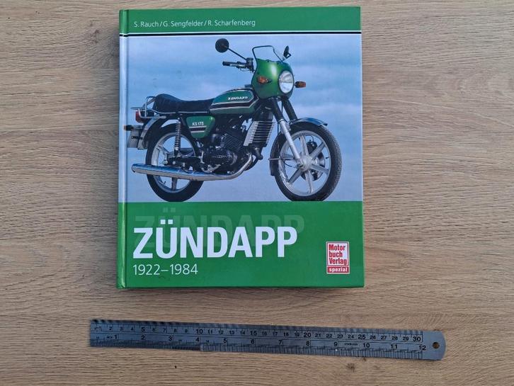 Origineel Duits Zundapp boek 1922 -1984, Boeken, Motoren, Zo goed als nieuw, Algemeen, Ophalen of Verzenden