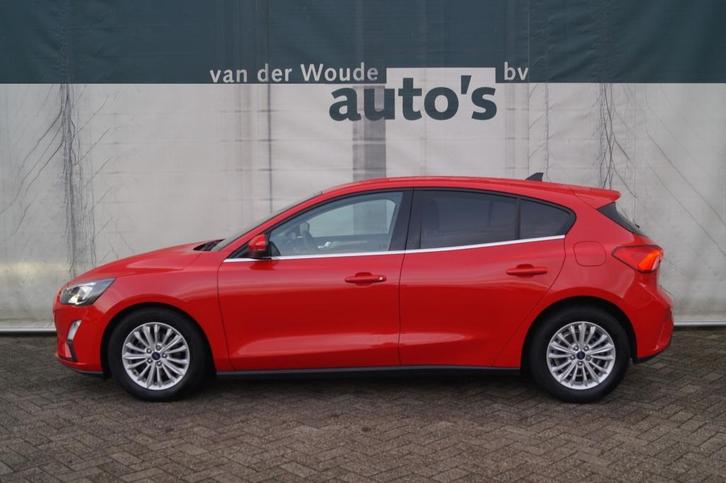 Ford Focus 1.0 EcoBoost Hybrid Titanium X-Business -NAVI-PDC, Auto's, Ford, Bedrijf, Te koop, Focus, ABS, Achteruitrijcamera, Airbags