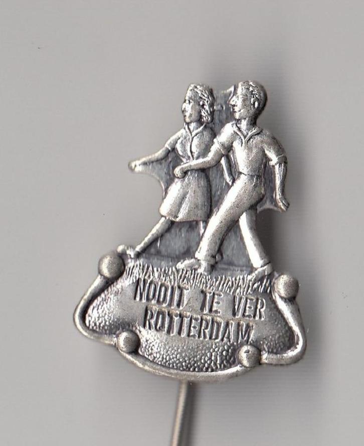 Rotterdam Nooit te ver Wandelen speldje, Verzamelen, Speldjes, Pins en Buttons, Gebruikt, Speldje of Pin, Overige onderwerpen
