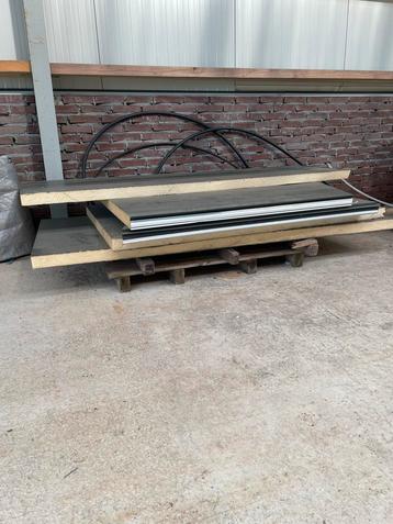 Wandpanelen Reststukken - Isolatie beschikbaar voor biedingen