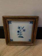 Delfts blauw tegeltje in houten lijst, Antiek en Kunst, Antiek | Wandborden en Tegels, Ophalen of Verzenden