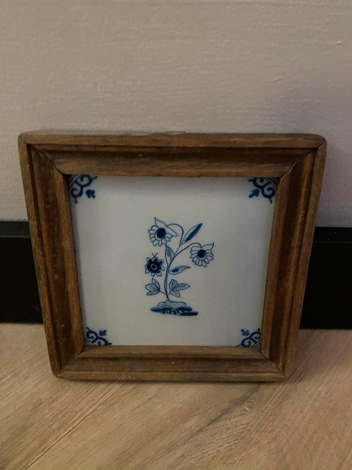 Delfts blauw tegeltje in houten lijst, Antiek en Kunst, Antiek | Wandborden en Tegels, Ophalen of Verzenden