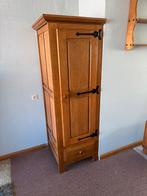 Massieve eiken kledingkast, Ophalen