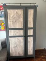 Kast en bureau - VANDAAG GRATIS ! af te halen . R’dan., Huis en Inrichting, Kasten | Buffetkasten, Gebruikt, Minder dan 100 cm