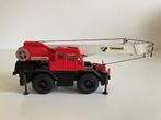 schaalmodel 2-assige Tadano professional kraan schaal 1:50, Hobby en Vrije tijd, Modelauto's | 1:50, Ophalen of Verzenden, Zo goed als nieuw