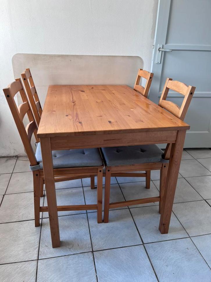 Eetkamer tafel en stoelen, Huis en Inrichting, Complete eetkamers, Gebruikt, 4 tot 6 stoelen, Ophalen