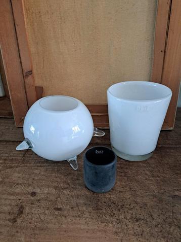 2 Dutz vazen en waxinelichthouder  beschikbaar voor biedingen