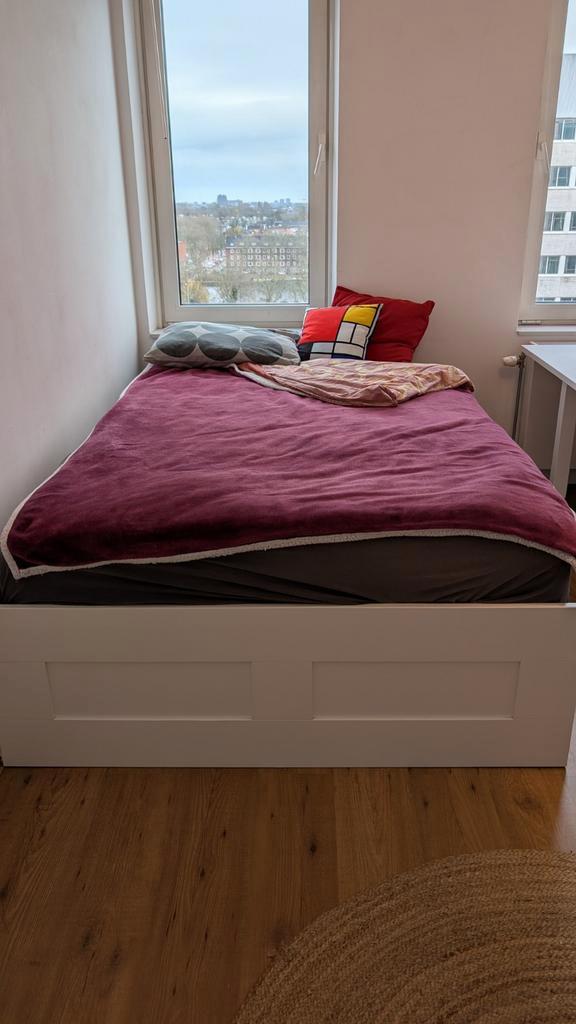 IKEA bedframe + Memorypur matras (140x200), Huis en Inrichting, Slaapkamer | Bedden, Zo goed als nieuw, Tweepersoons, 140 cm, 200 cm