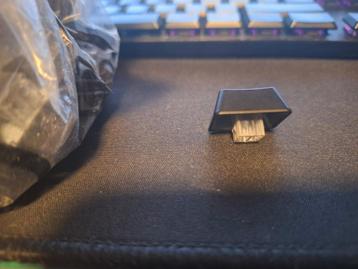 gigabyte key caps gratis beschikbaar voor biedingen