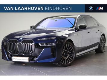 BMW i7 M70 xDrive High Executive / Panoramadak Sky Lounge /  beschikbaar voor biedingen