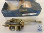 NOS slotmechaniek portier links Mercedes W601 W602 W611 T1 T, Auto-onderdelen, Carrosserie en Plaatwerk, Ophalen of Verzenden