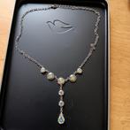 Ketting en armbandje, met strass steentjes, Overige materialen, Overige kleuren, Ophalen of Verzenden, Zo goed als nieuw