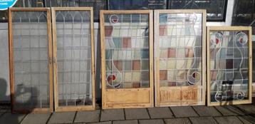 Antieke Glas-in-lood Ramen Set - Diverse Ontwerpen & Maten beschikbaar voor biedingen