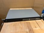 Cisco SG300-28 Gigabit Switch, Computers en Software, Netwerk switches, Ophalen of Verzenden, Gebruikt