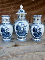 Antieke delftsblauwe vazen, Antiek en Kunst, Ophalen of Verzenden