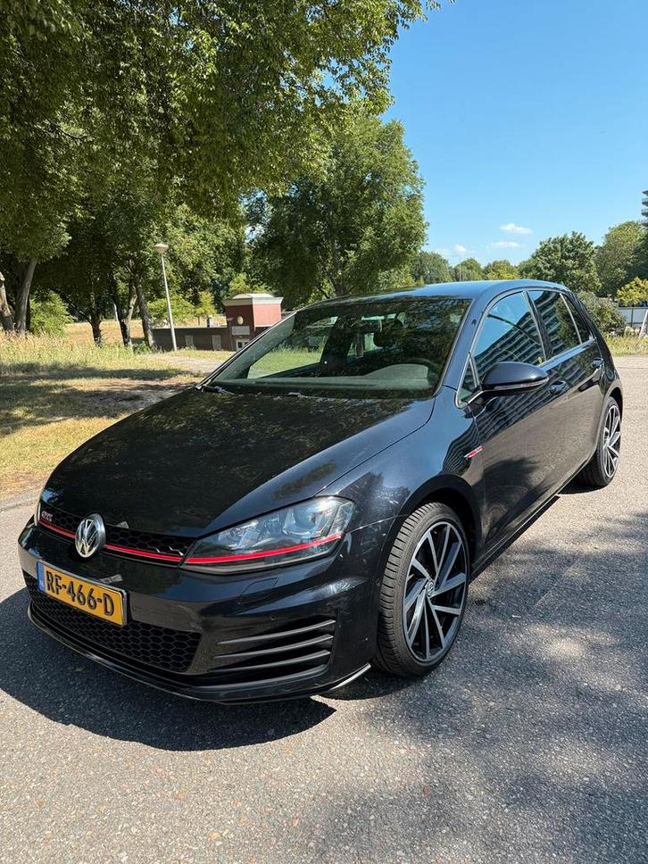 Volkswagen Golf 1.2 TSI 5D 2014 Zwart, Auto's, Volkswagen, Particulier, Golf, ABS, Adaptive Cruise Control, Airbags, Airconditioning