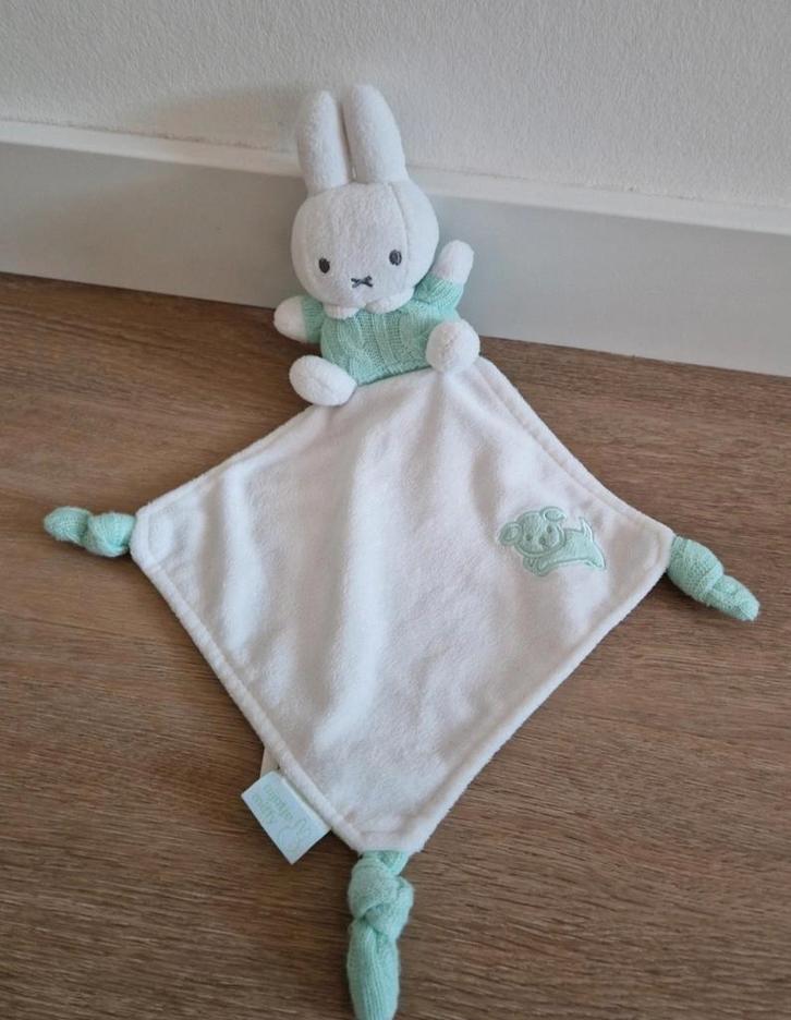 Knuffeldoekje Nijntje Miffy mint gebreid K7990, Kinderen en Baby's, Speelgoed | Knuffels en Pluche, Zo goed als nieuw, Konijn