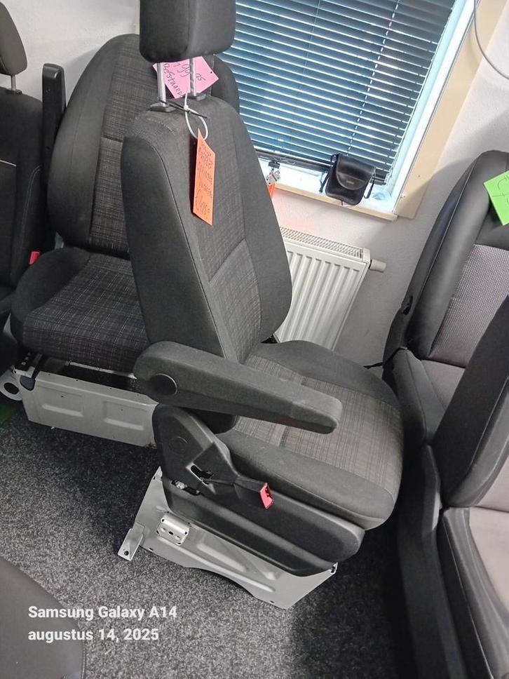 Mercedes sprinter bestuurdersstoel  met armlegger, Auto-onderdelen, Interieur en Bekleding, Ophalen