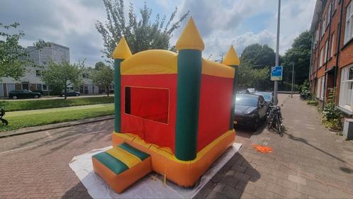 TE HUUR - 3 bij 3 meter springkussen, Hobby en Vrije tijd, Feestartikelen | Verhuur, Zo goed als nieuw, Ophalen