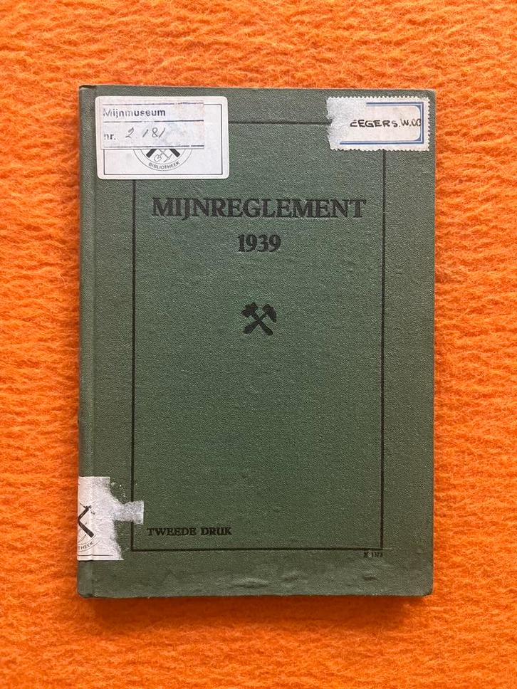 Mijnreglement 1939 en Electrotechnisch Mijnreglement 1942, Boeken, Geschiedenis | Stad en Regio, Zo goed als nieuw, 20e eeuw of later