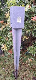Te koop Paalvoet of paalpunt 91x91, Doe-het-zelf en Verbouw, IJzerwaren en Bevestigingsmiddelen, Ophalen of Verzenden