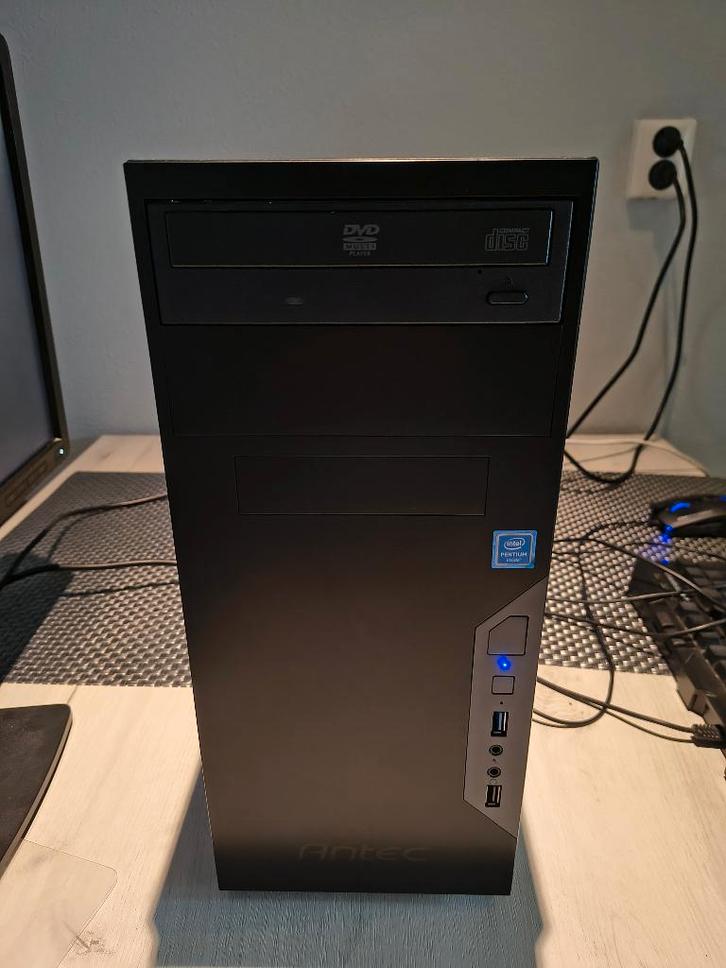 Complete PC, Computers en Software, Desktop Pc's, Gebruikt, 3 tot 4 Ghz, HDD, 4 GB, Met monitor, Verzenden