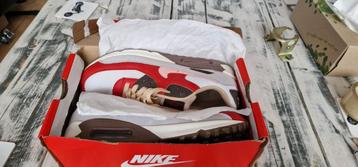 Te Koop nieuwe Nikes Classics maat 44. beschikbaar voor biedingen