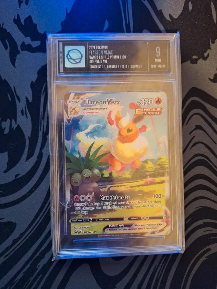 Flareon VMAX SWSH 180 UGS 9, Hobby en Vrije tijd, Verzamelkaartspellen | Pokémon, Nieuw, Losse kaart, Ophalen of Verzenden