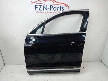 Portier 4Deurs links-voor Volkswagen Touareg (22723309) beschikbaar voor biedingen