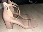 Primark Comfort Fit Hakken - Maat 38, Ophalen of Verzenden, Zo goed als nieuw, Beige, Pumps