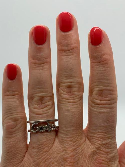 W64 Pandora zilveren ring ‘goals’ maat 17, Sieraden, Tassen en Uiterlijk, Ringen, Dame, 17 tot 18, Zilver, Ophalen of Verzenden