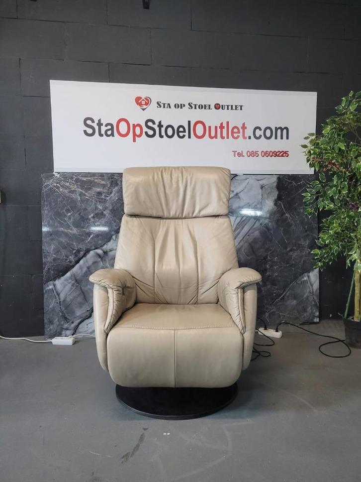 Staopstoel Goteborg met Accu en Topswing, Huis en Inrichting, Fauteuils, Zo goed als nieuw, Leer, Minder dan 50 cm, Minder dan 75 cm