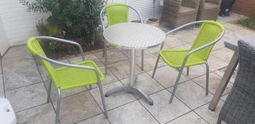 Tuinset met 3 stoelen en ronde tafel  bistroset beschikbaar voor biedingen