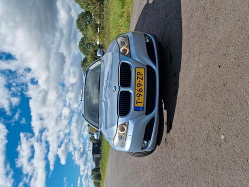 BMW 3-Serie 318i Nieuwe ketting+ Apk e91, Auto's, BMW, Particulier, 3-Serie, Benzine, Stationwagon, Automaat, Geïmporteerd, Blauw