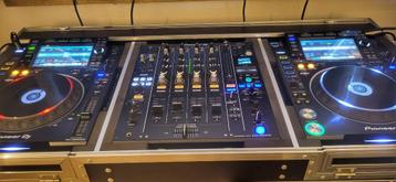 PIONEER Nexus2 DJ-set incl. Flightcase  beschikbaar voor biedingen