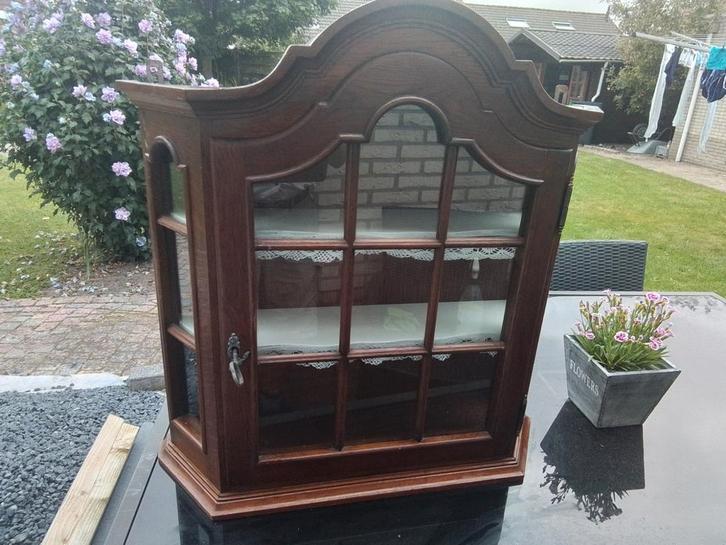 Mooi Vitrinekastje, Huis en Inrichting, Kasten | Vitrinekasten, Gebruikt, Minder dan 100 cm, 50 tot 100 cm, Minder dan 25 cm, Met deur(en)