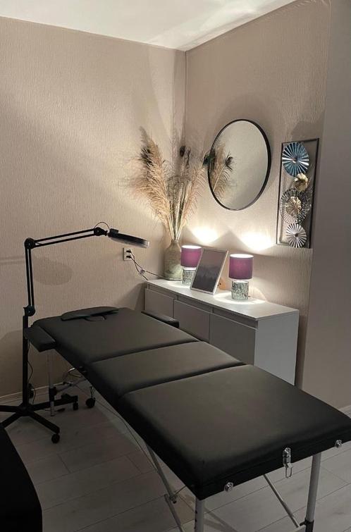 Massage-/Behandel-/Wimperstoel incl. LED-lamp en werkkruk, Diensten en Vakmensen, Schoonheidsspecialisten | Overige, Huidbehandeling