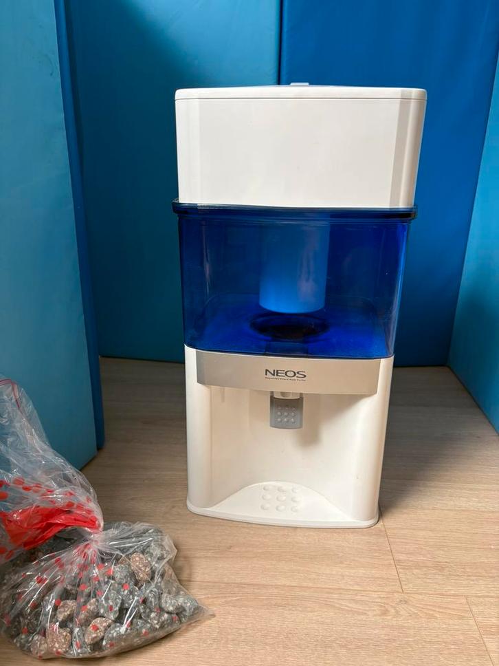 Aqualine Neos Glas waterfilter, Huis en Inrichting, Keuken | Keukenbenodigdheden, Zo goed als nieuw, Ophalen of Verzenden