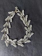 OTAZU KETTING WITTE STRASSTENEN VLINDERS, Ophalen of Verzenden, Wit, Overige materialen