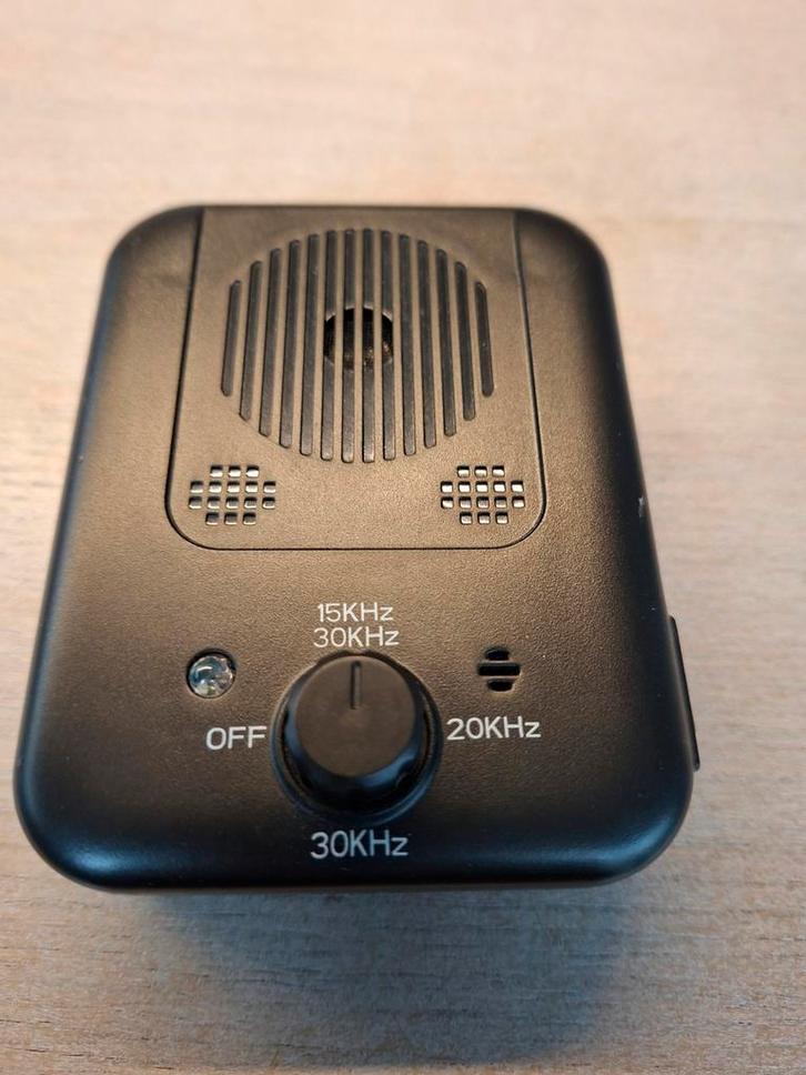 Te koop anti blaf apparaatje, Dieren en Toebehoren, Honden-accessoires, Ophalen of Verzenden