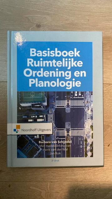 Basisboek ruimtelijke ordening en planologie beschikbaar voor biedingen