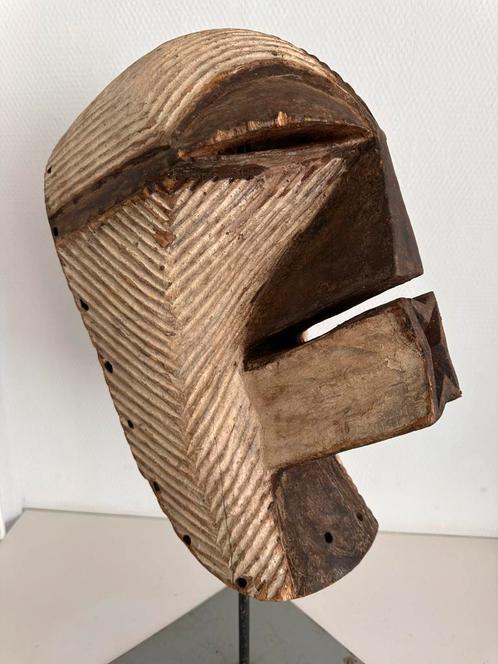 Songye Kifwebe masker Privé collectie Matadi 1950 Congo, Antiek en Kunst, Kunst | Niet-Westerse kunst, Ophalen of Verzenden