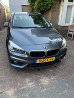 BMW 2-Serie Active Tourer 2.0 220I AUT 2015 Grijs, 1998 cc, Stof, 74 €/maand, Origineel Nederlands